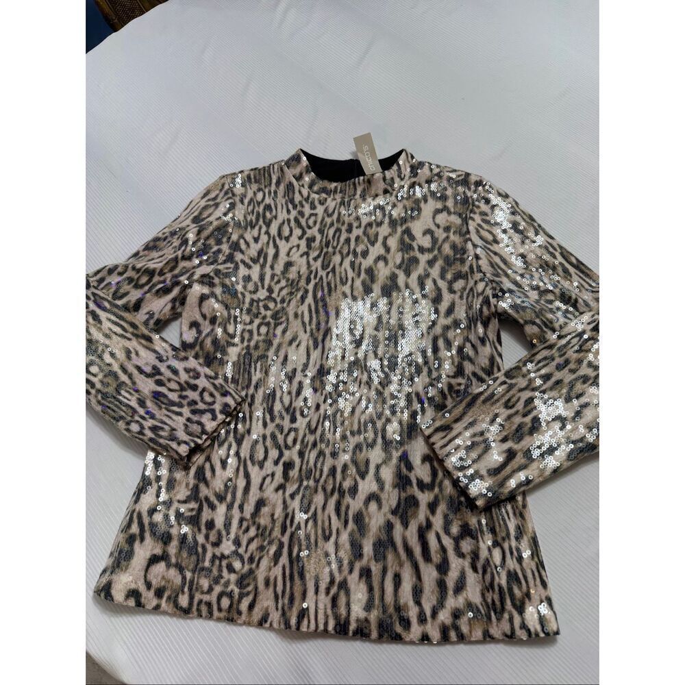 NWT Chico’s Cheetah Sequin Long Sleeve Top Size 1 US Medium New